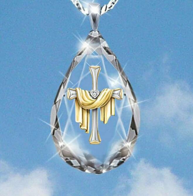 Crystal Cross Jesus Necklace Pendant European and American Fashion Diamond Necklace