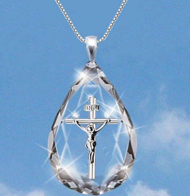 Crystal Cross Jesus Necklace Pendant European and American Fashion Diamond Necklace